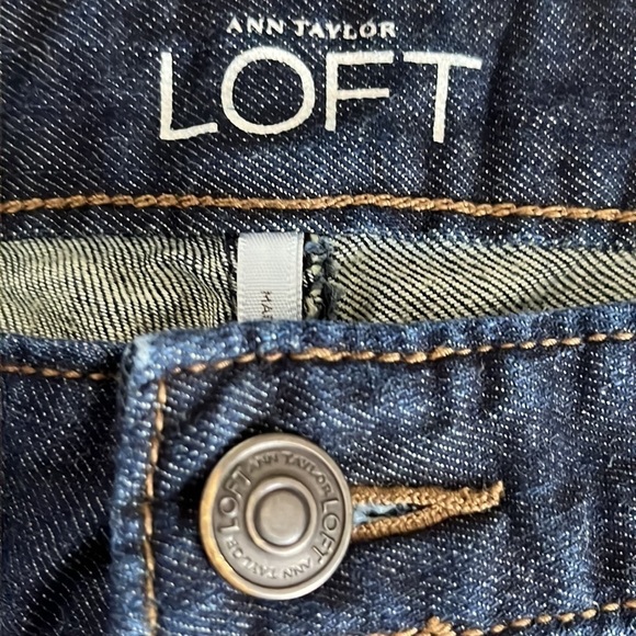 Loft Modern Cuffed Bermuda Denim Shorts in Dark Indigo - Size 6 - Picture 3 of 6